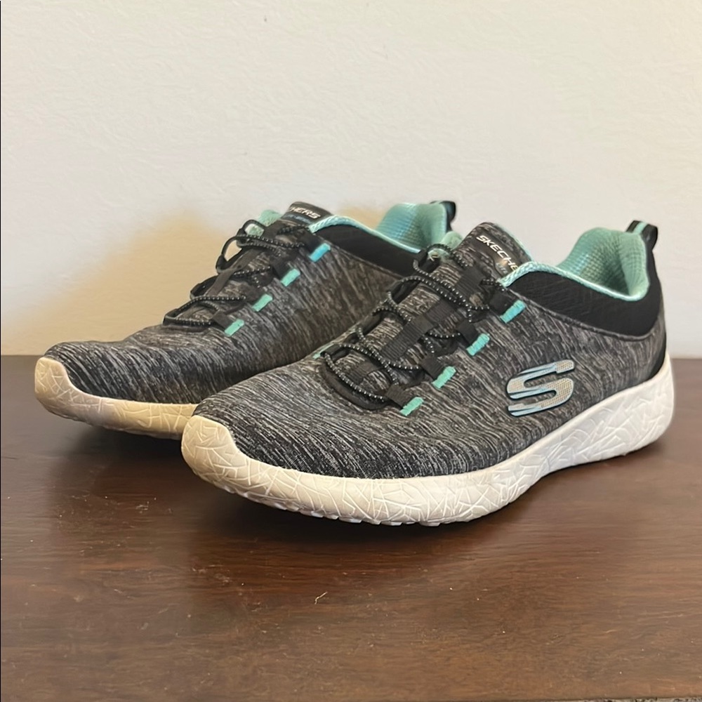 Skechers Black and Gray Sneakers with Knit Fabric and Low-Top Design
